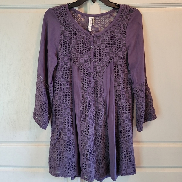 Monoreno Dresses & Skirts - Monoreno Purple Sheer Crochet Long Sleeve Flowy Tunic Mini Dress